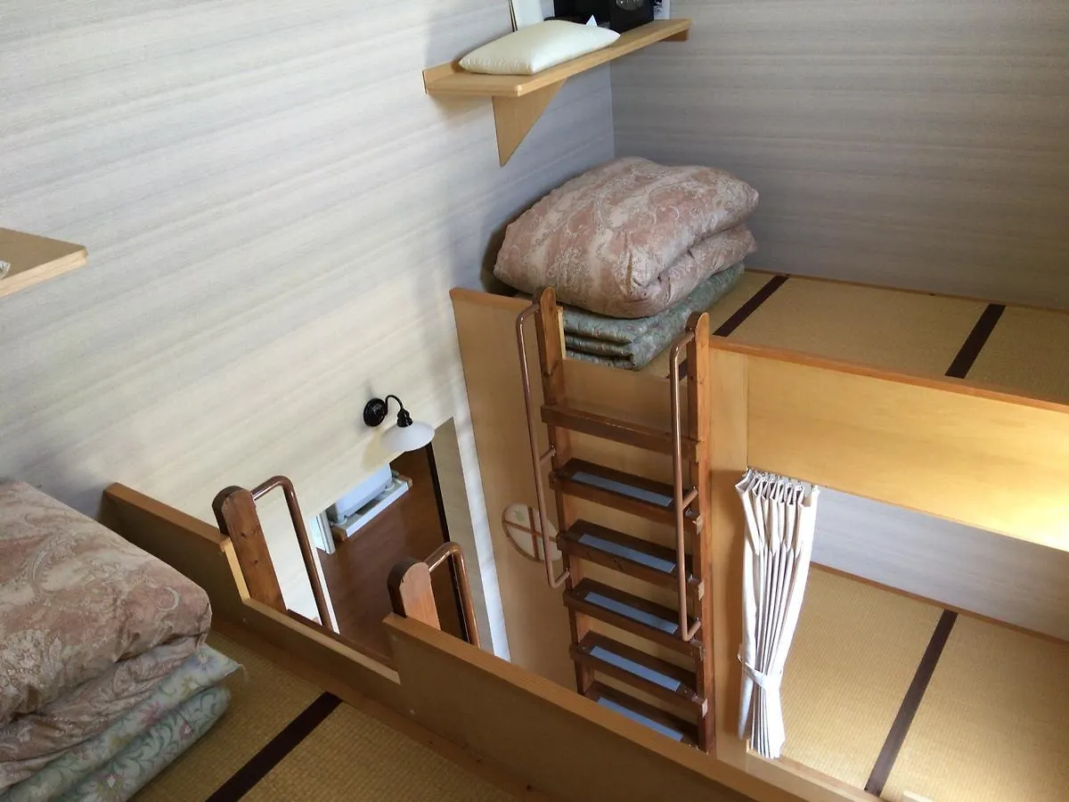 Niseko Tabi-Tsumugi Backpackers Hostel Kutchan 0*,  Japan